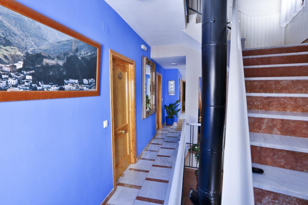 Apartamentos Castillo Казорла Экстерьер фото