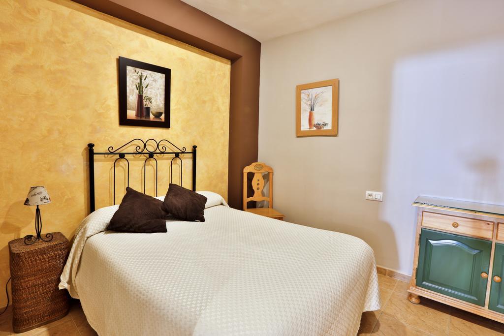 Apartamentos Castillo Казорла Экстерьер фото
